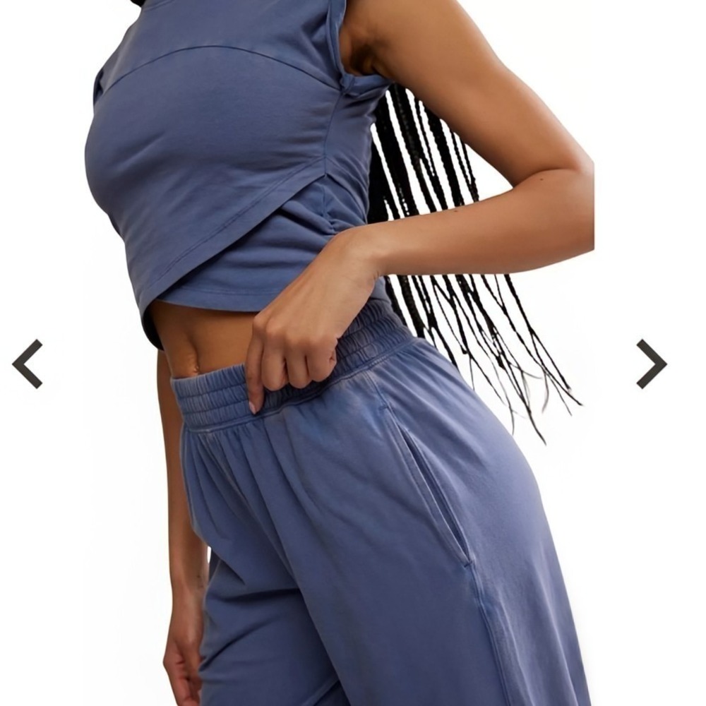 NWT FP Movement Hot Shot Logo Crossover 2 Piece Set Blue Indigo Pockets Large - Picture 9 of 16